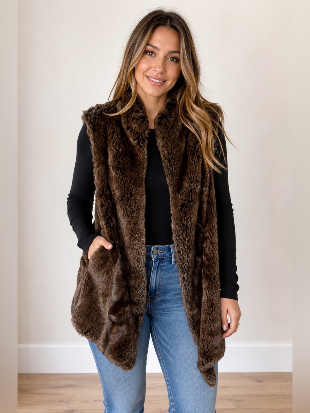 Tart Collections Brown Faux Fur Open‎ Front Vest Size Large